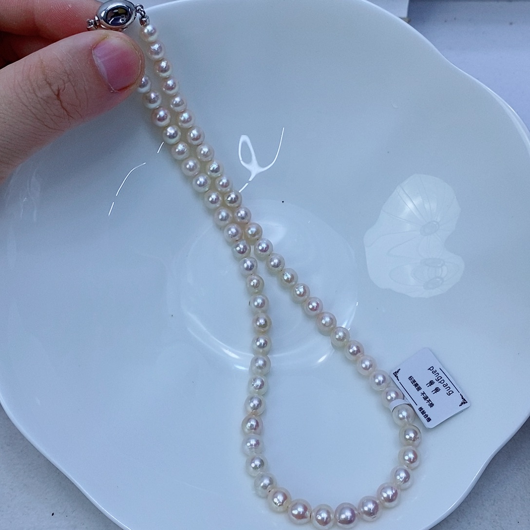未镶嵌海水珍珠颈饰