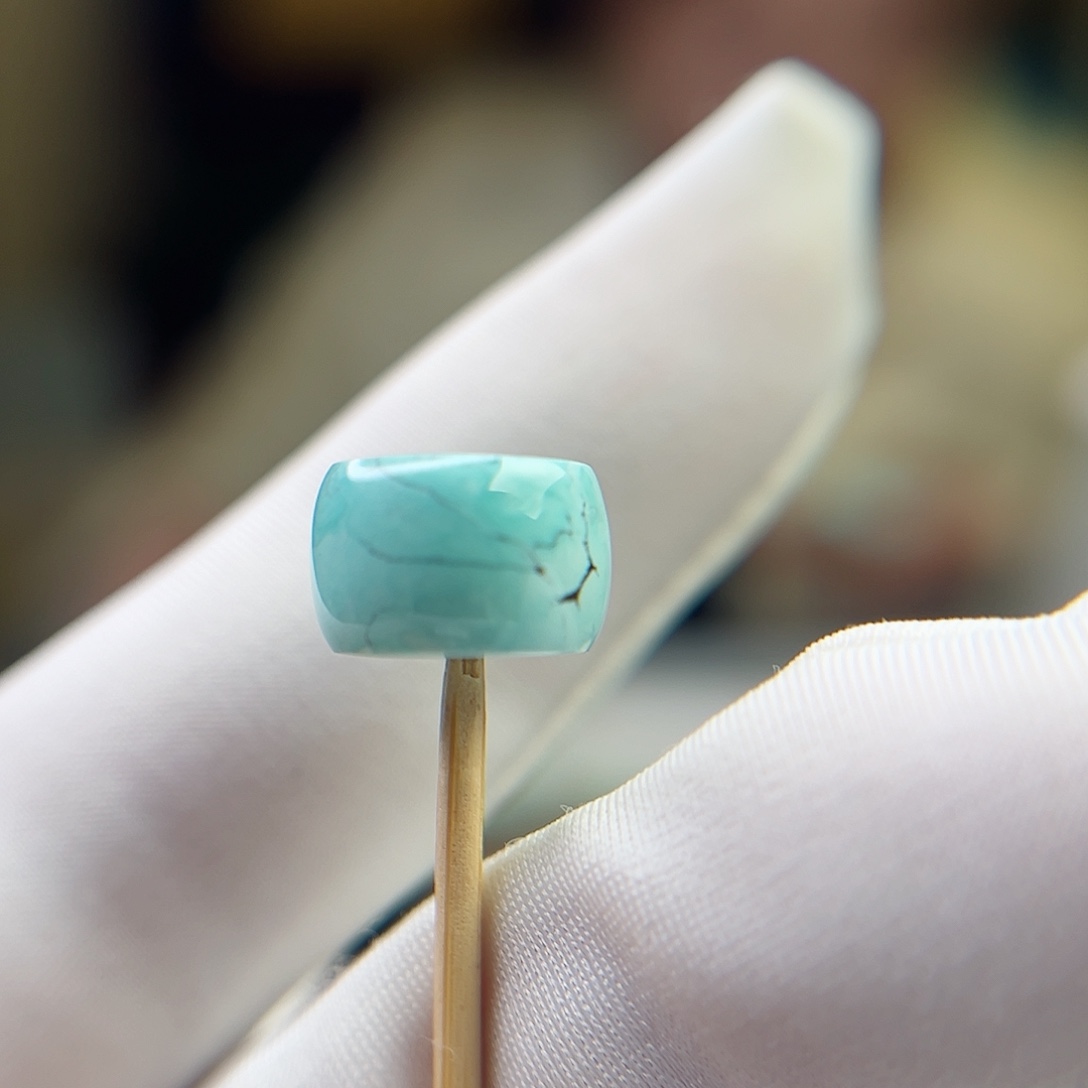 绿松石珠宝奇石未镶嵌11.9