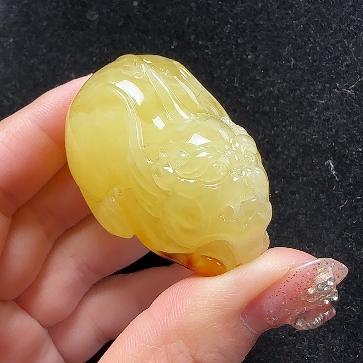 蜜蜡珠宝奇石未镶嵌