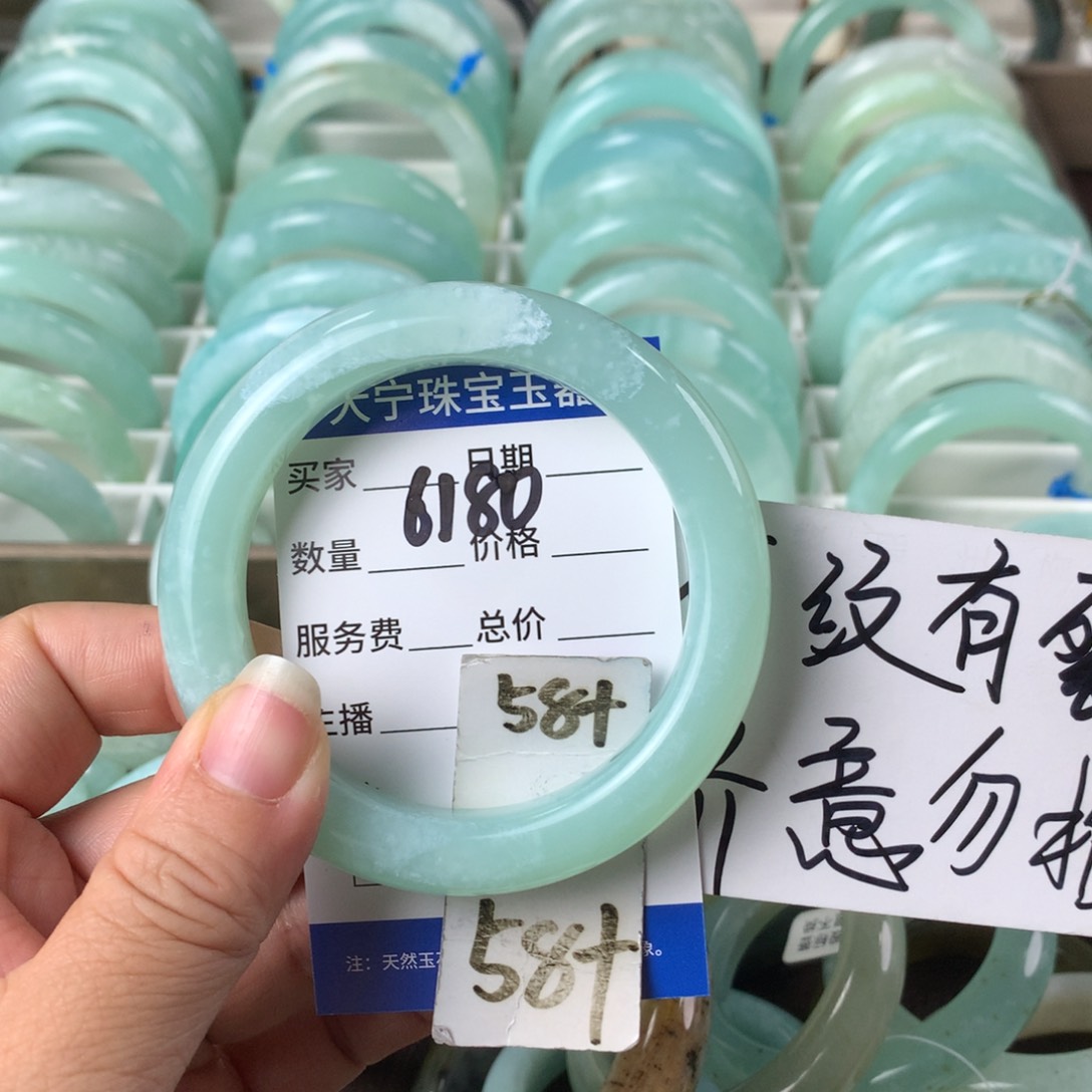 蛇纹石玉手镯未镶嵌6180