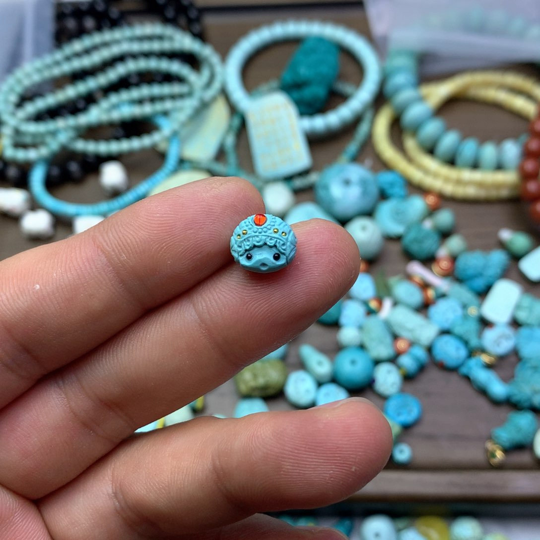 绿松石雕刻未镶嵌