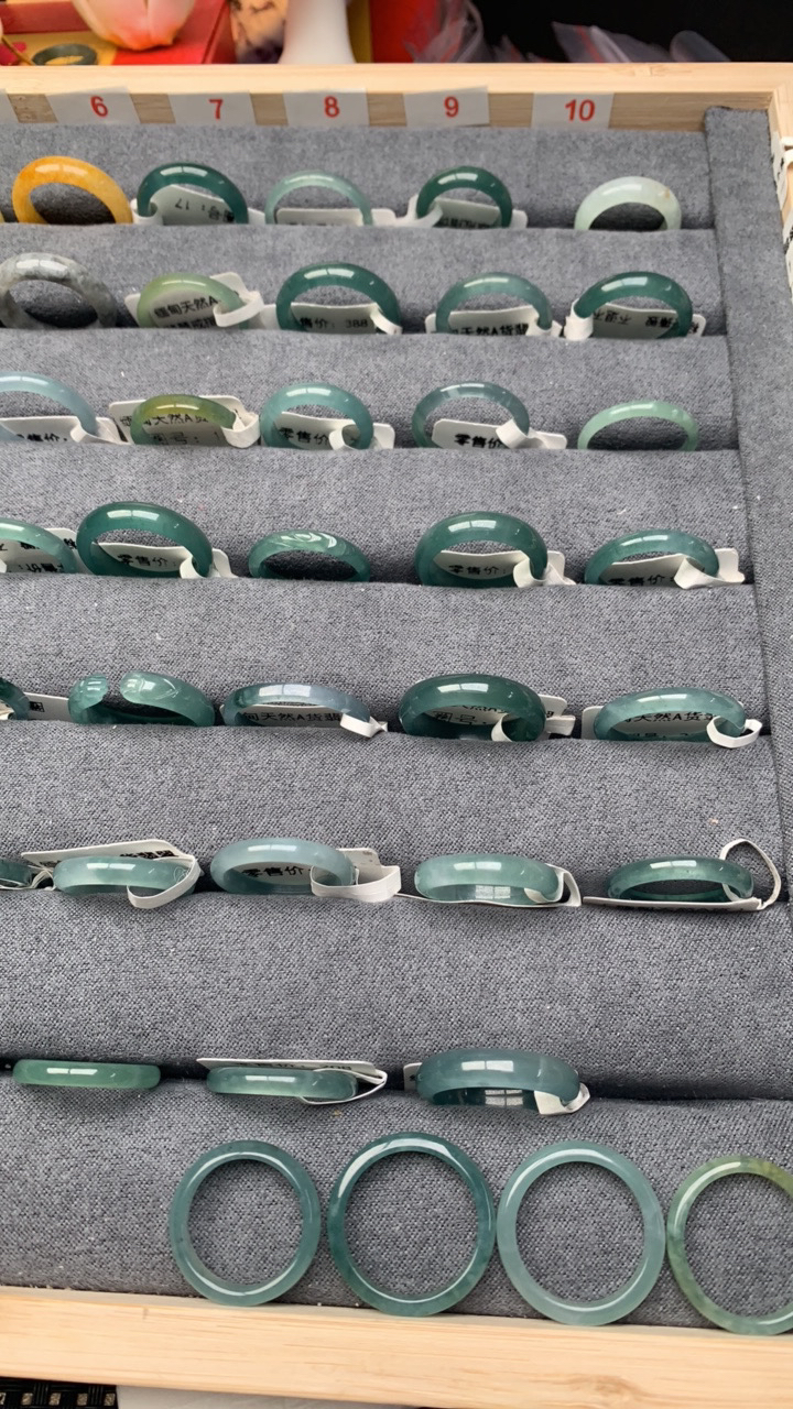 天然a货翡翠戒圈