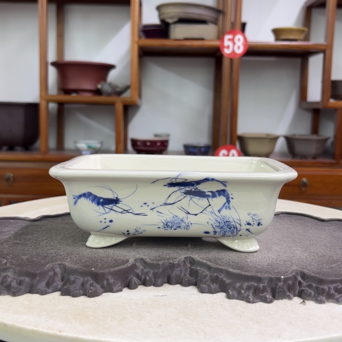 紫砂花盆瑕疵不平6-18-13。。。