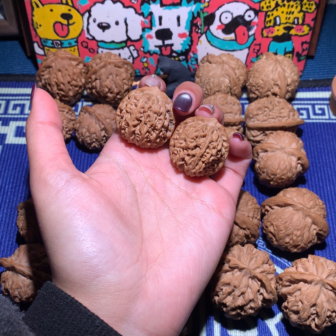 嘿***哈30➕荔枝纹7702 1111