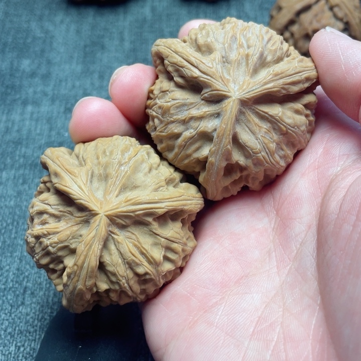 工艺三棱宫灯三棱