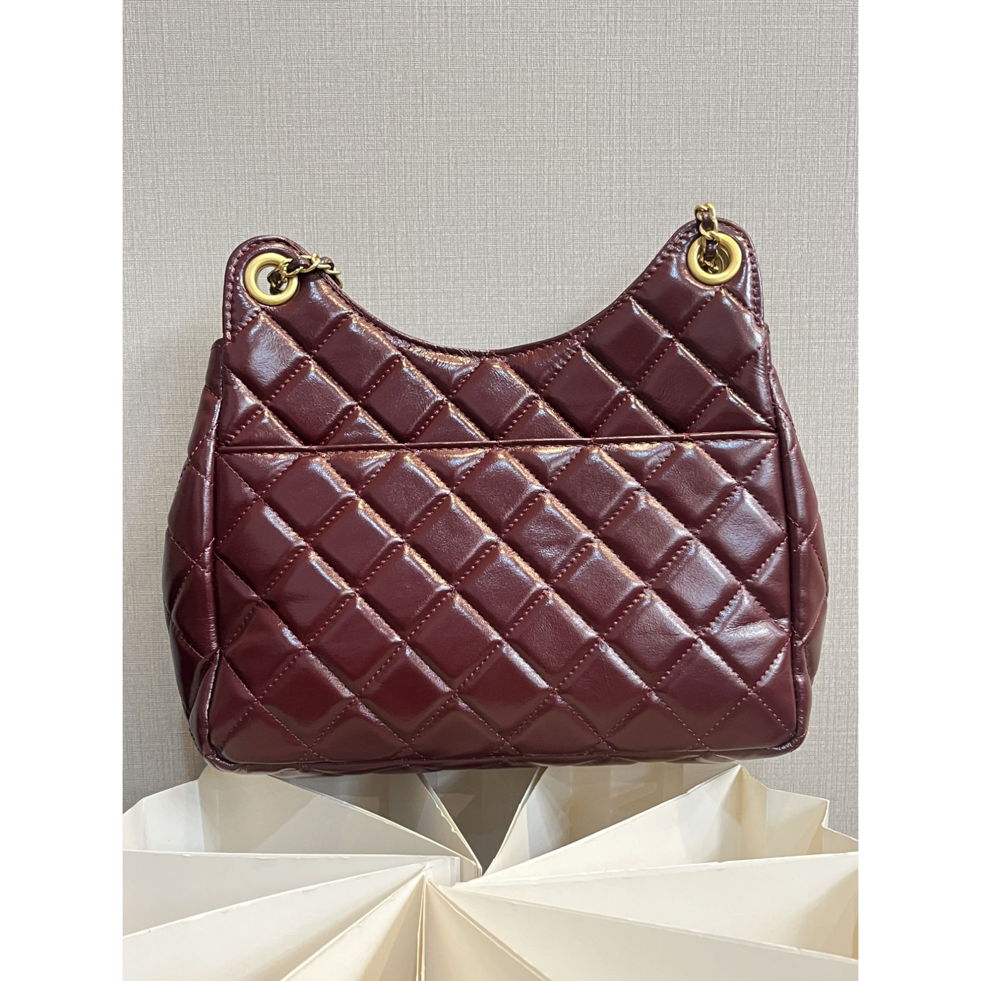 TOLEX2025新款手工女包红猫时尚百搭红色