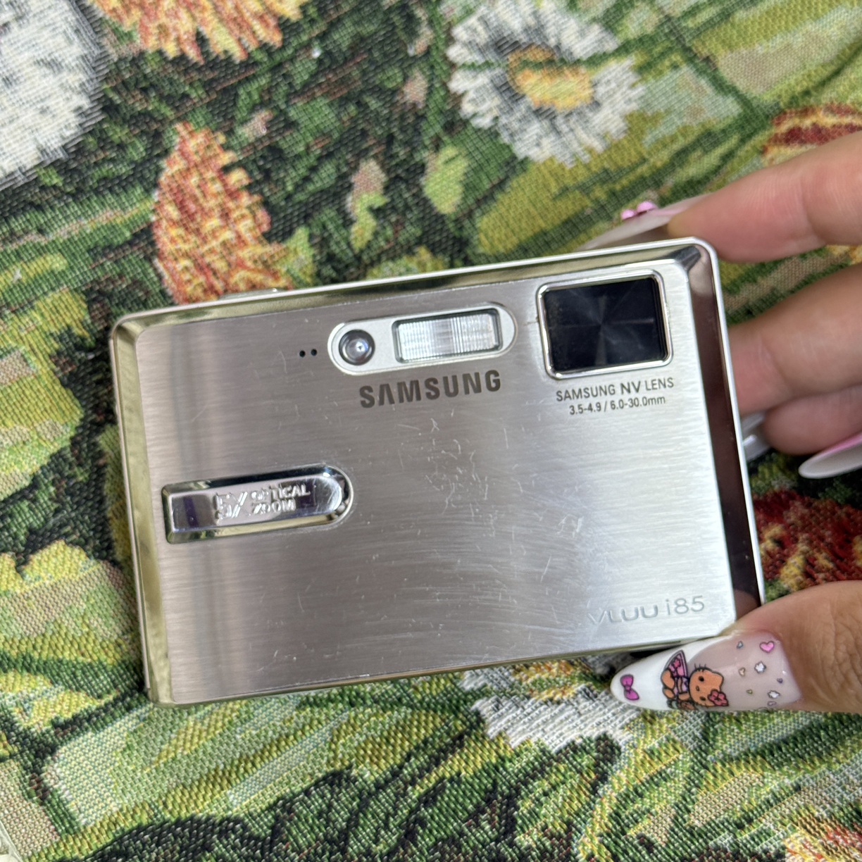 8新 Samsung/三星 i85 银色 复古ccd数码相机
