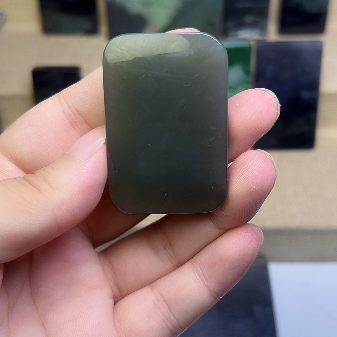 未镶嵌和田玉珠宝半成品