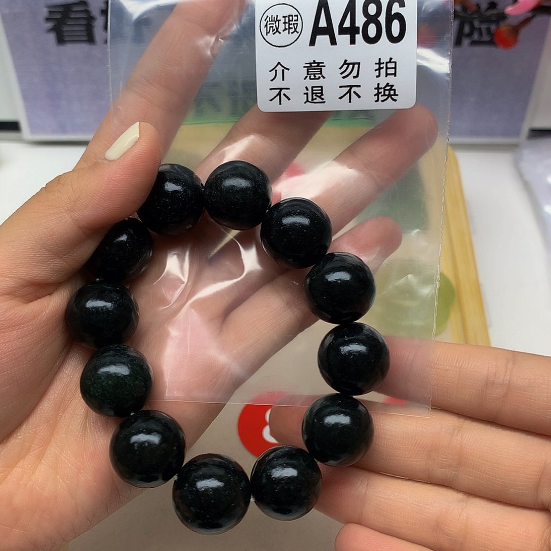 岫玉未镶嵌颈饰强**由