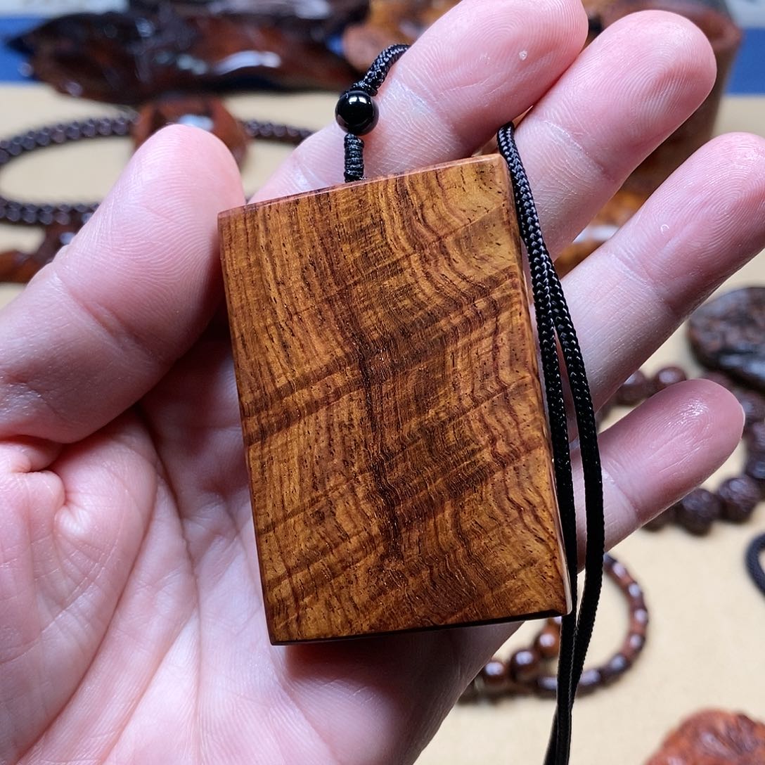 【闪购商品】黄花梨/降香黄檀把件手把件