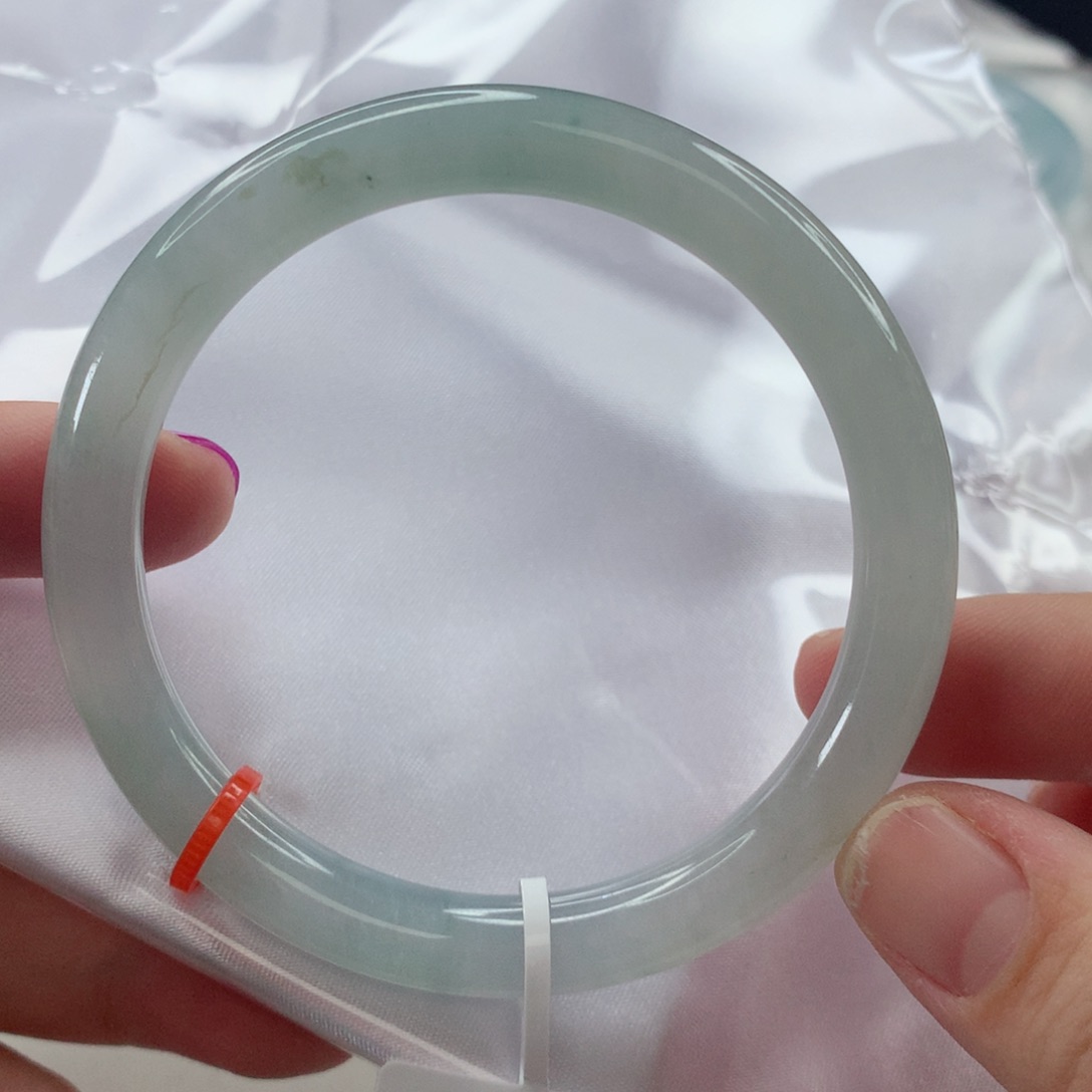 翡翠未镶嵌手镯圈口55.5