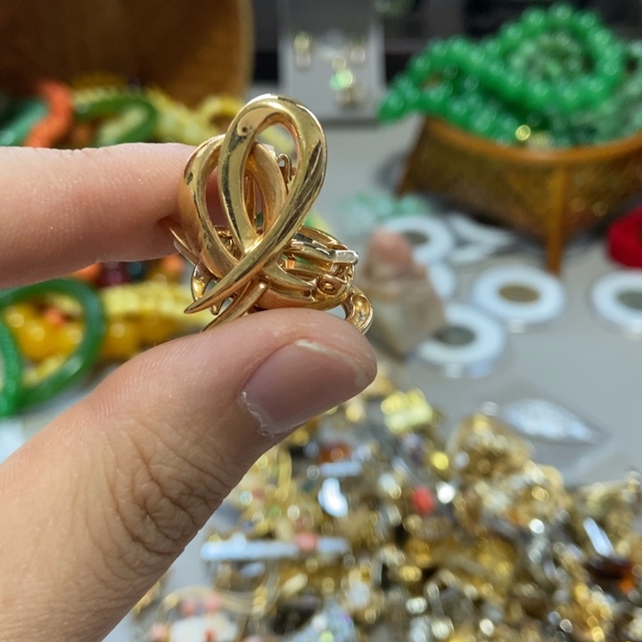 花岗石铁合金锆石不锈钢