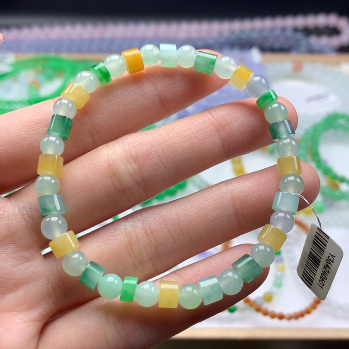 翡翠未镶嵌手镯卡