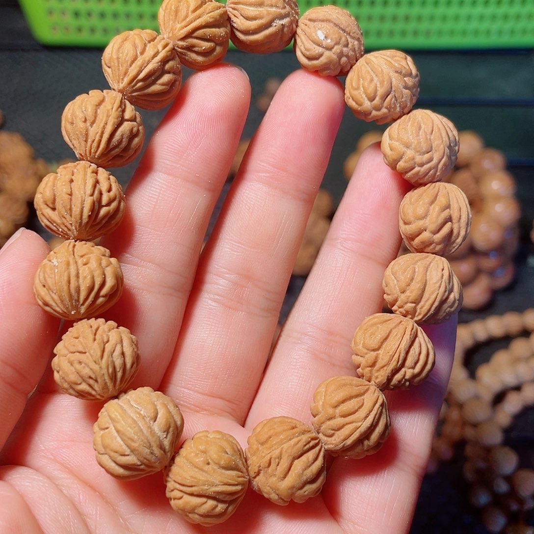 桃核手串金豆手串
