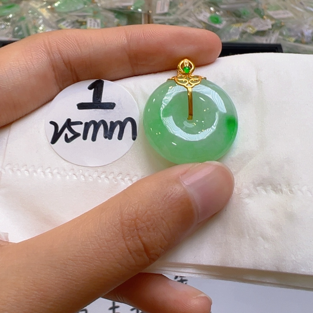 翡翠18K金镶嵌吊坠(不含链)