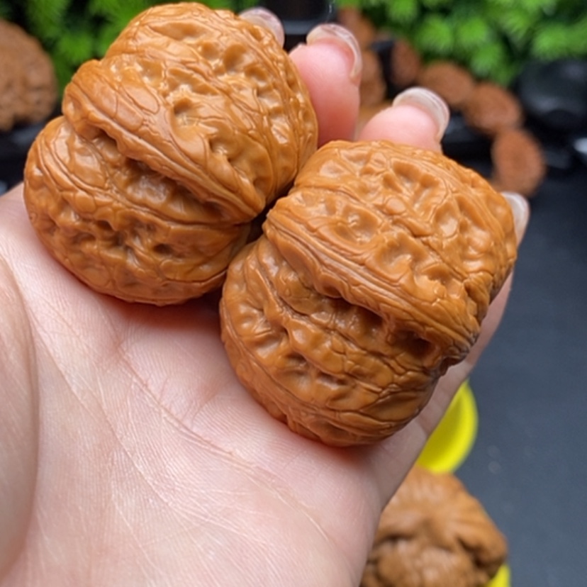 【闪购商品】文玩核桃把件志**！元宝