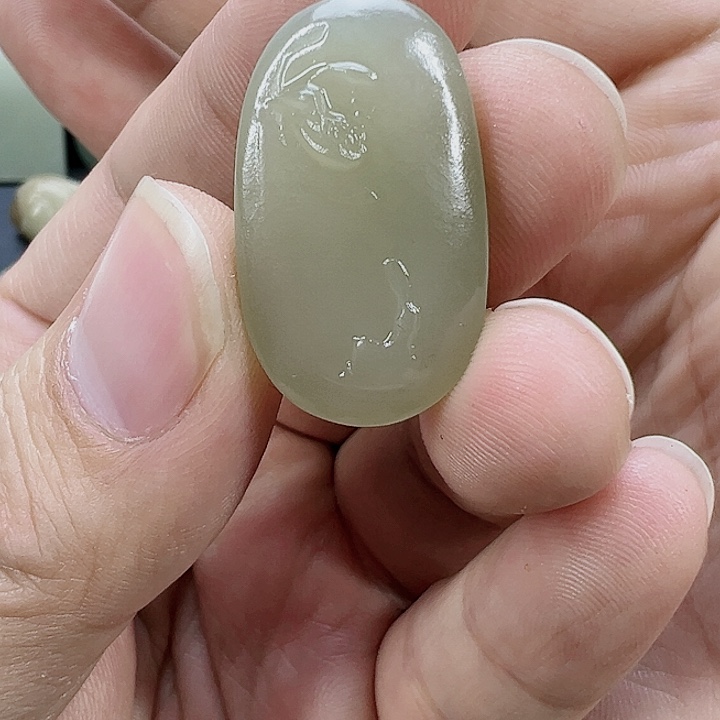 和田玉吊坠未镶嵌