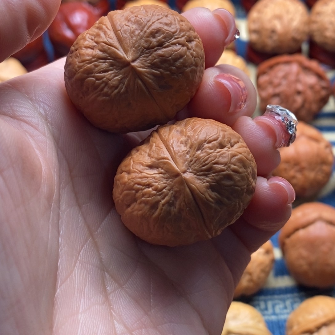 文玩核桃把件精品小手捻