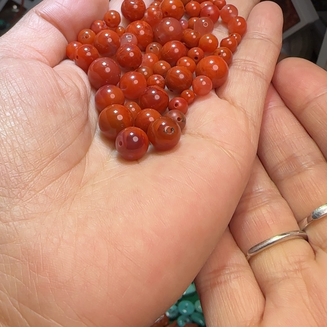南红玛瑙未镶嵌手链