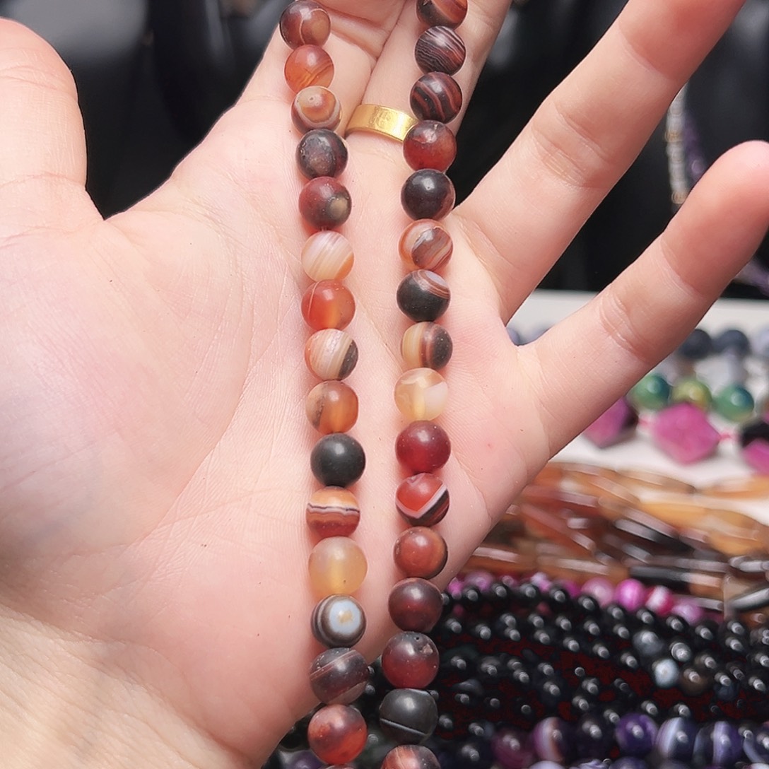 玛瑙/玉髓未镶嵌珠宝半成品c190 8m 磨砂蚕丝一条