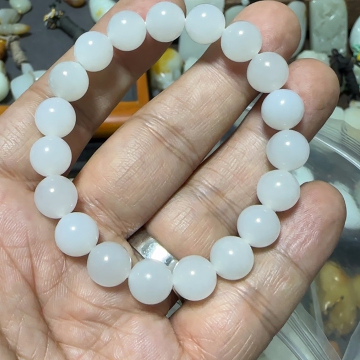 和田玉手链未镶嵌