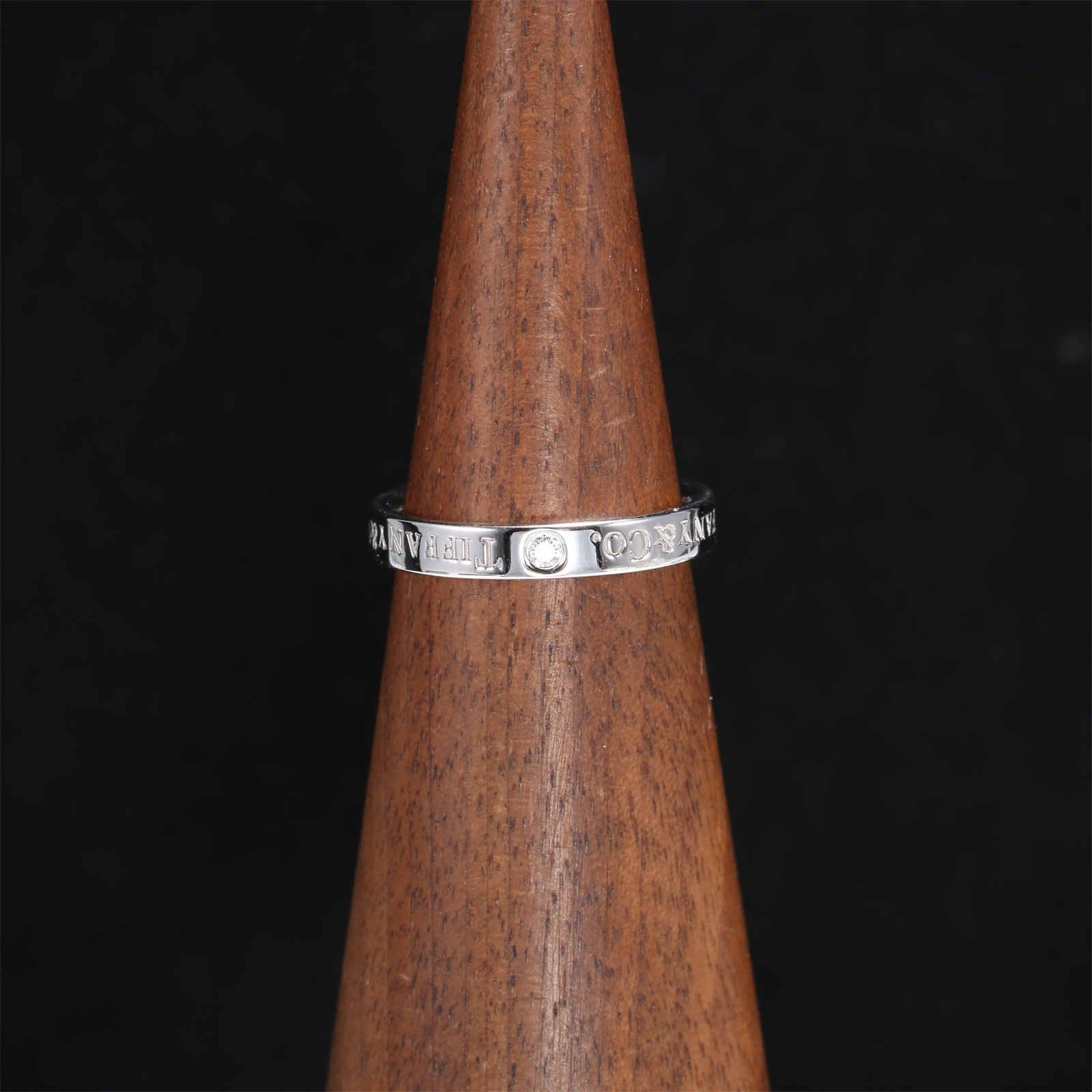 99新 Tiffany & Co./蒂芙尼 -100佳珊 Tiffany & Co. 三钻戒指 49