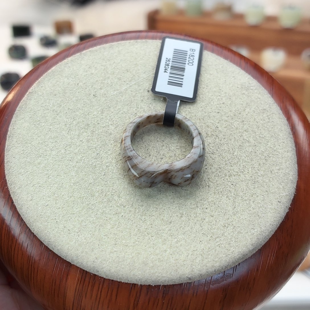 和田玉未镶嵌戒指i26豹纹猫耳16.2mm