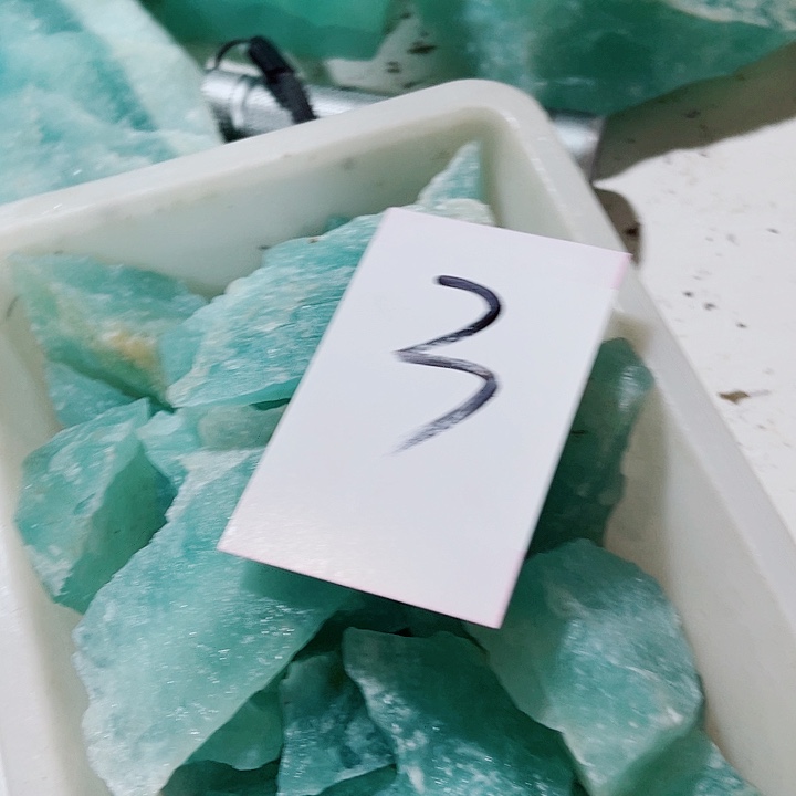 无***聊蛇纹石玉未镶嵌原石