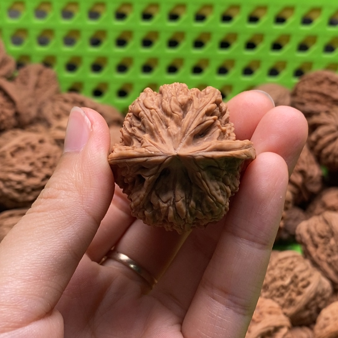 沃***河核桃定制商品不退不换