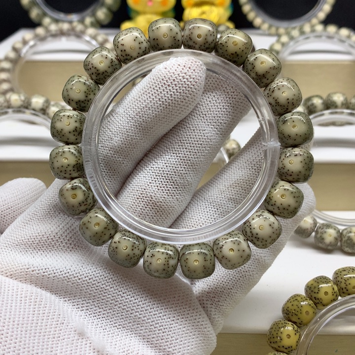 星月菩提手串17号 青灰月留白12/11