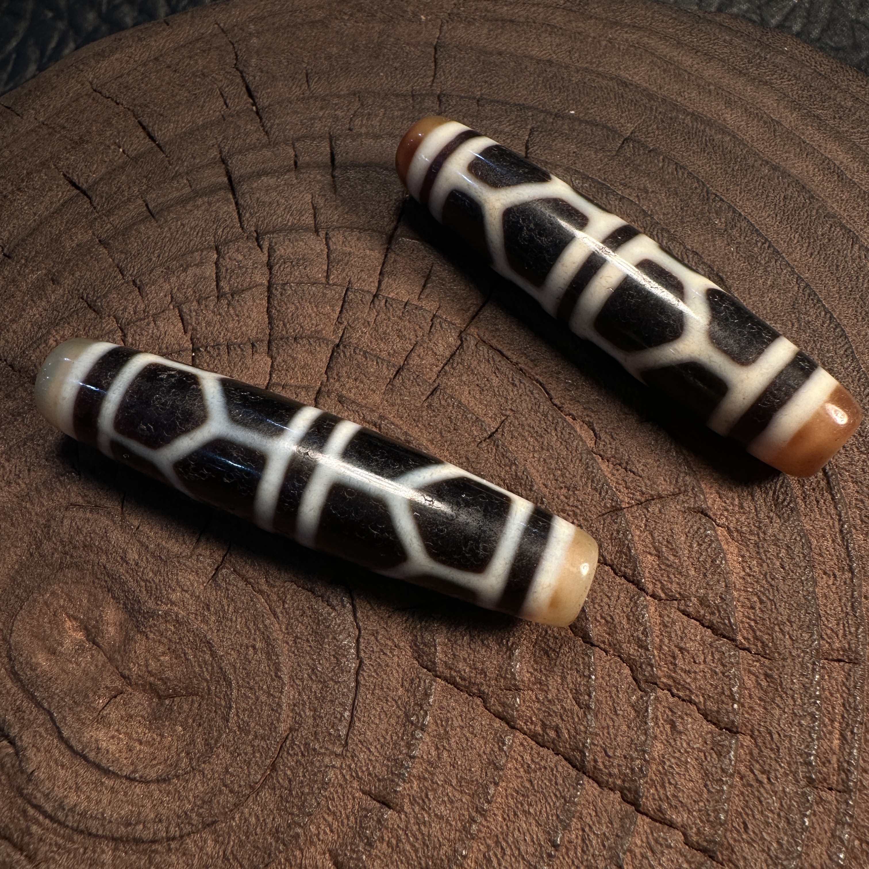 20世纪高油包 浆龟纹玛瑙吊 坠(两种发其 一 )12.5mmx55mm/777-41