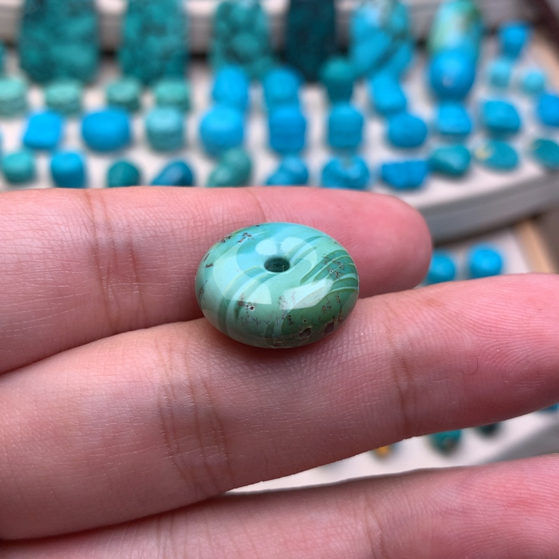 ╰***儿绿松石未镶嵌珠宝奇石