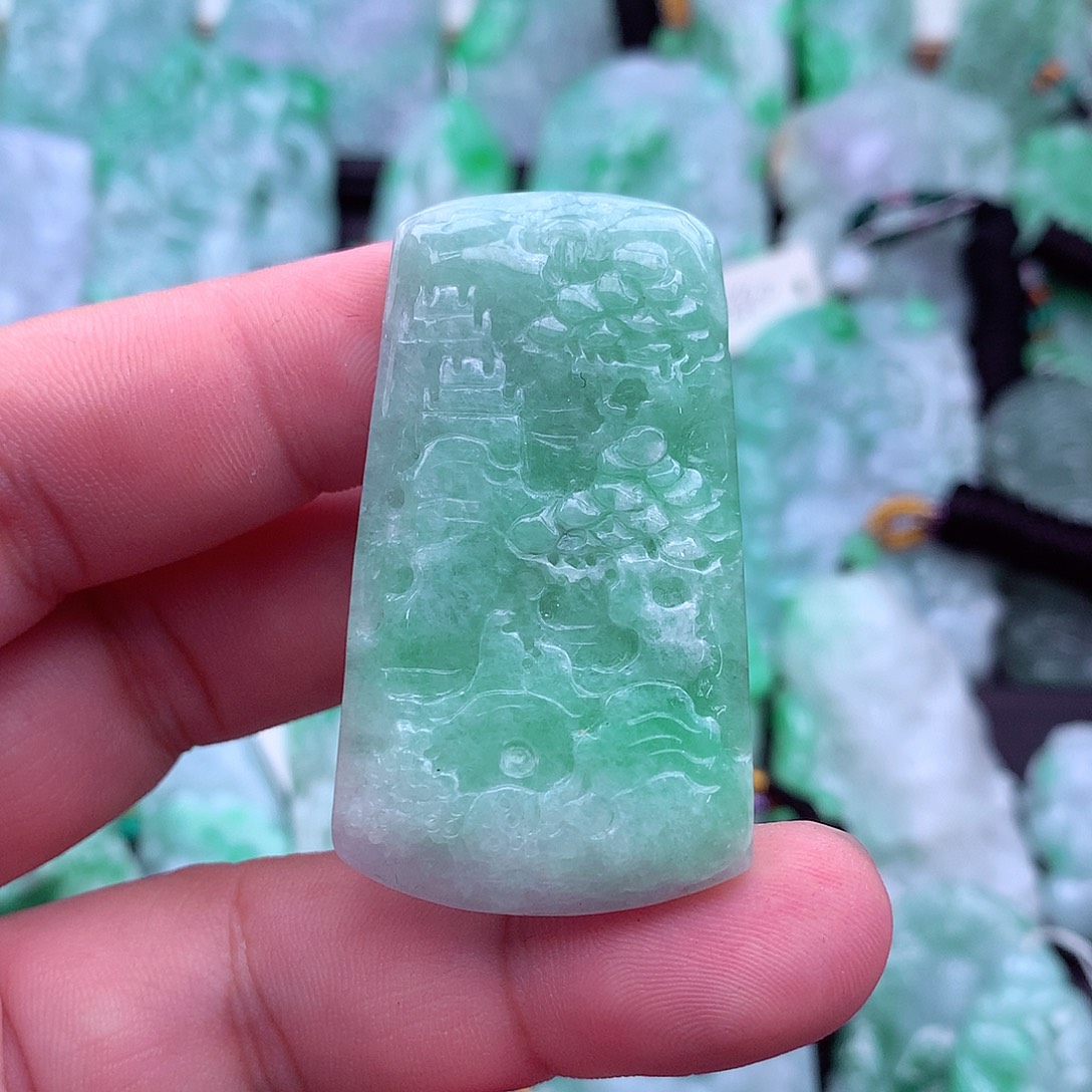 翡翠未镶嵌吊坠(不含链)