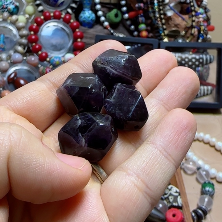 老紫水4颗 卡18左右