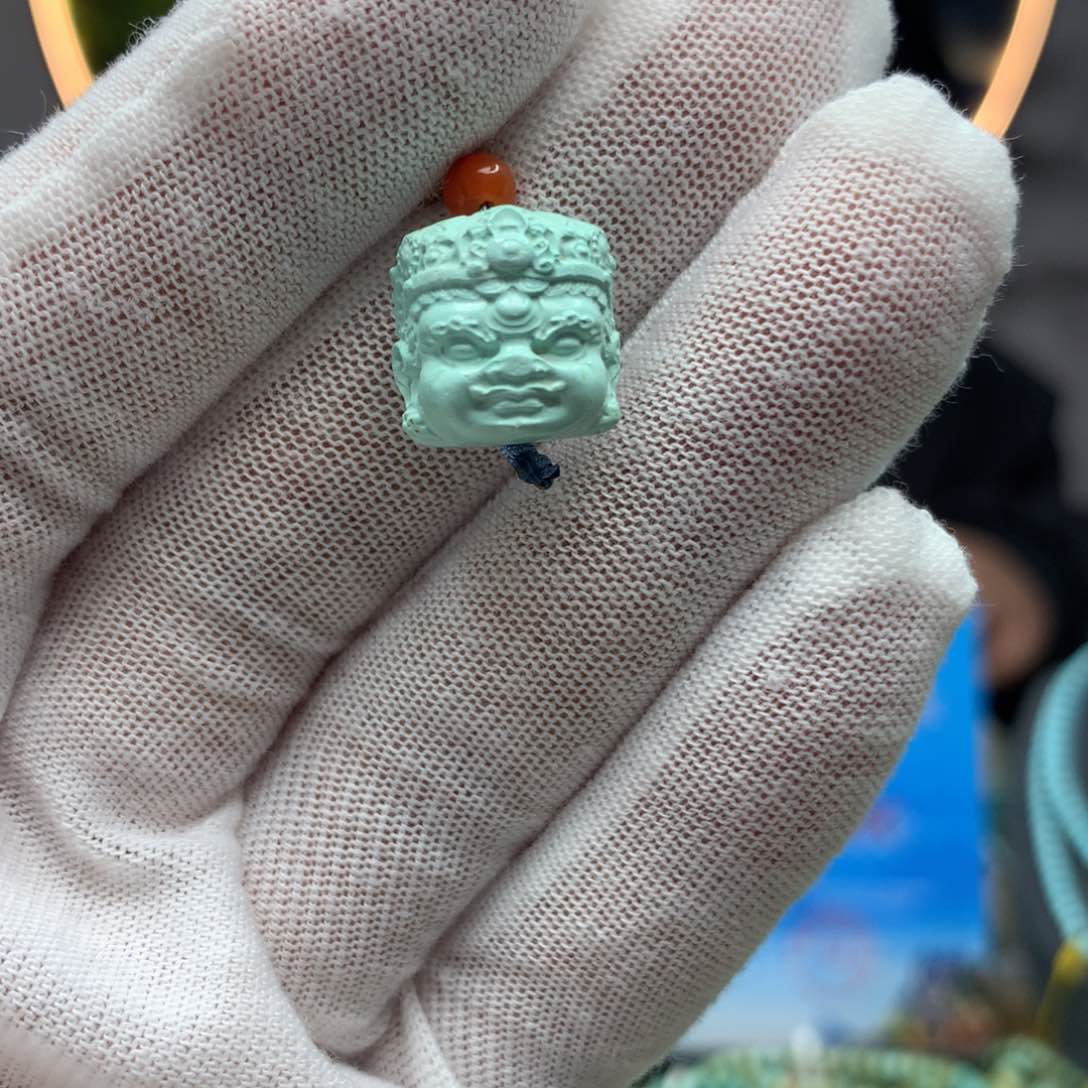 绿松石挂件未镶嵌