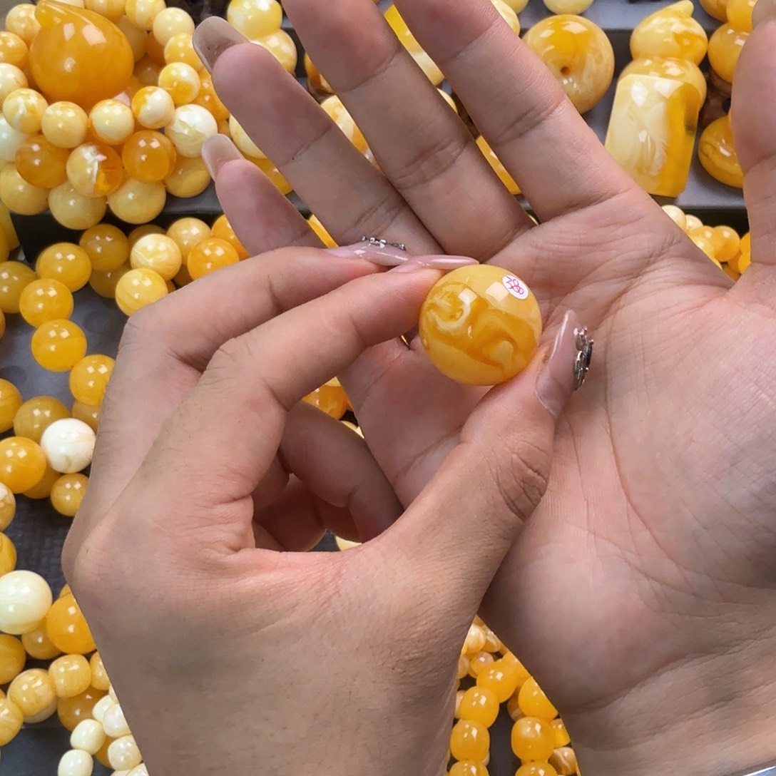 蜜蜡未镶嵌珠宝奇石25mm 9g