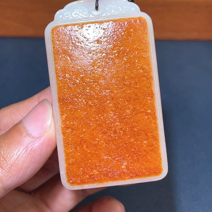 颈饰未镶嵌和田玉J