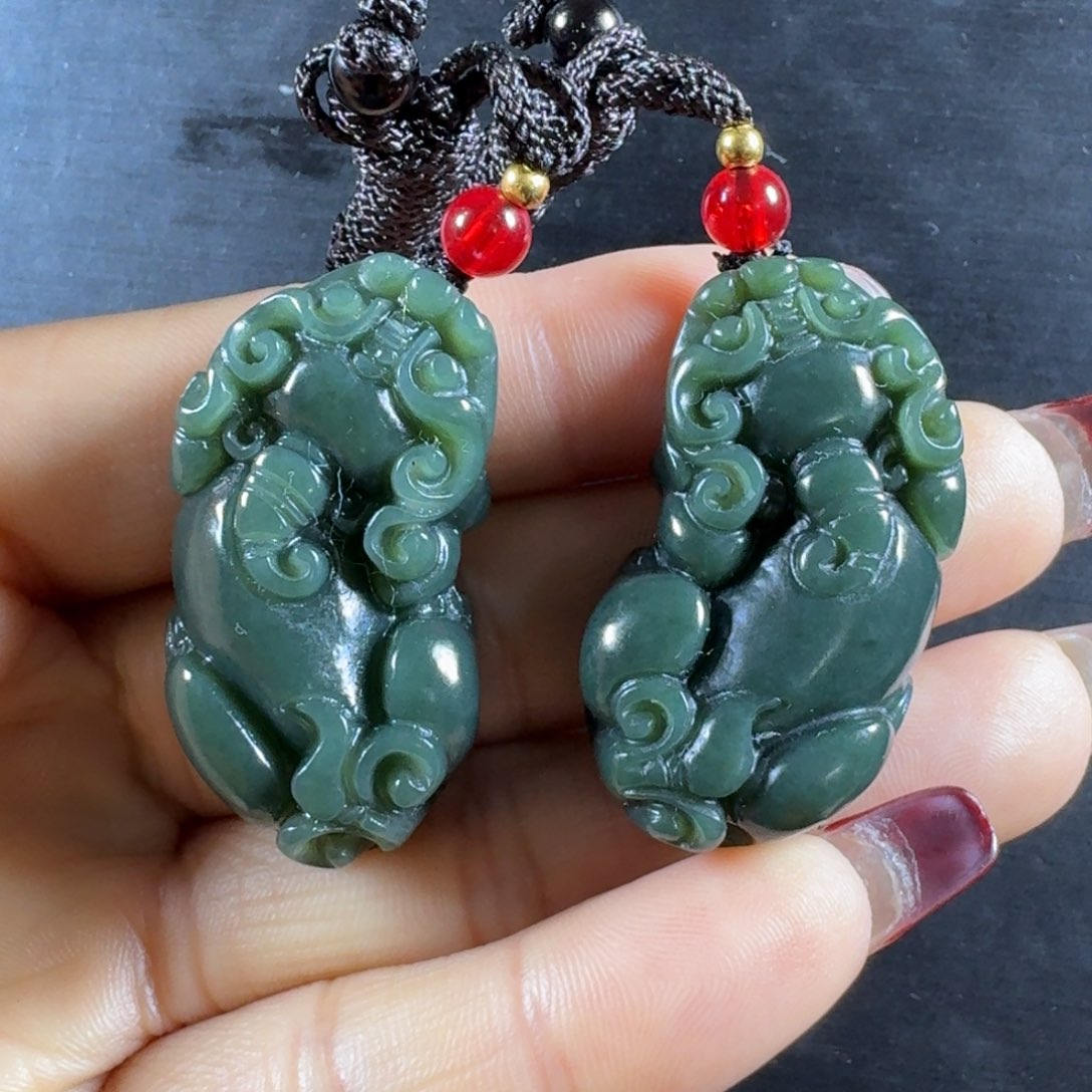 和田玉挂件未镶嵌