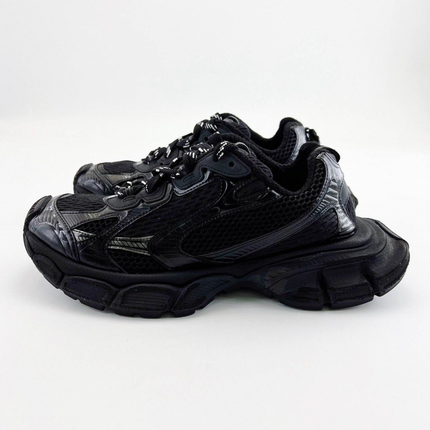 95新 Balenciaga/巴黎世家 40码/黑色做旧低帮老爹鞋/15888686