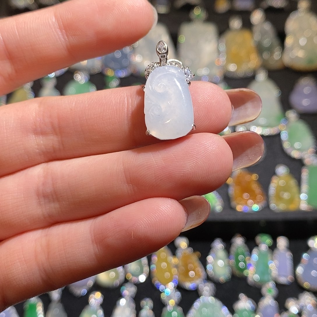 颈饰银S925镶嵌翡翠天然翡翠