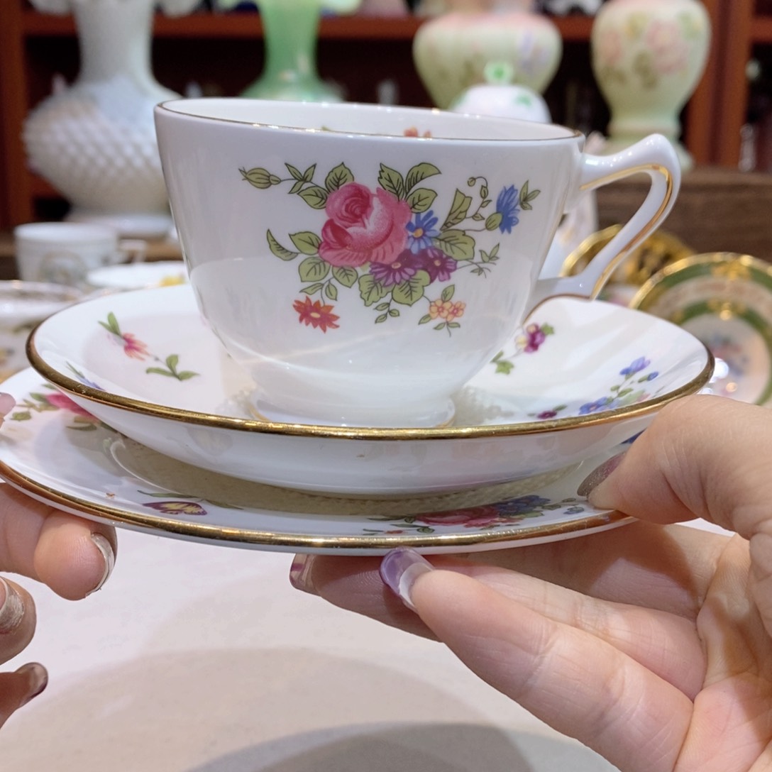 瓷片美呀美呀美呀美啊