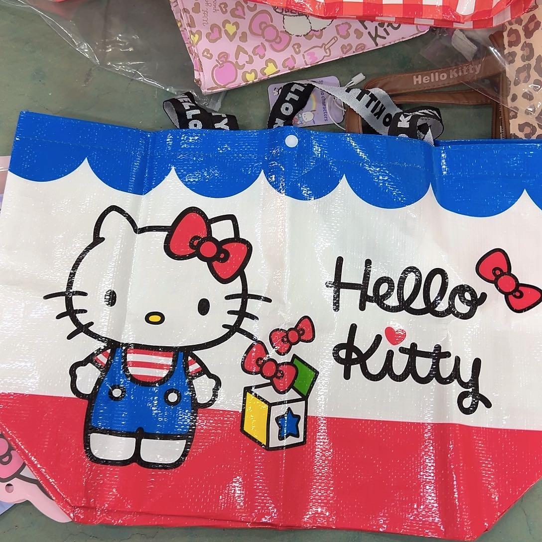 PU革好凯蒂猫经典款购物袋