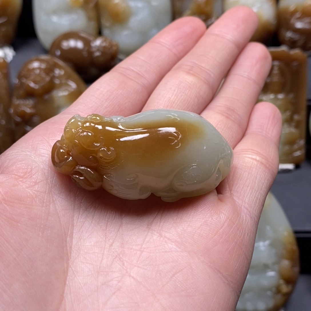 和田玉吊坠(不含链)未镶嵌