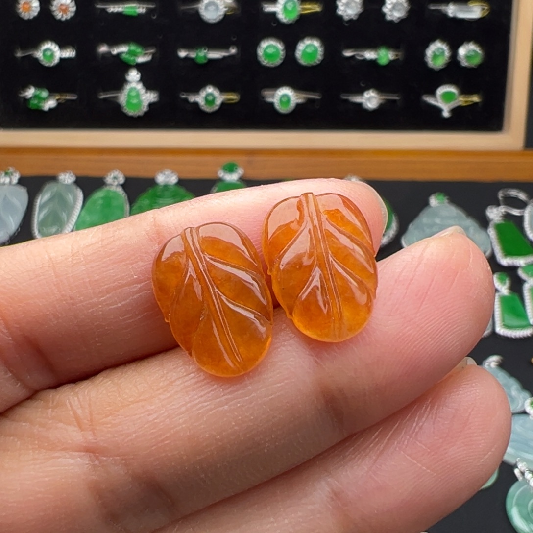 翡翠未镶嵌颈饰叶15