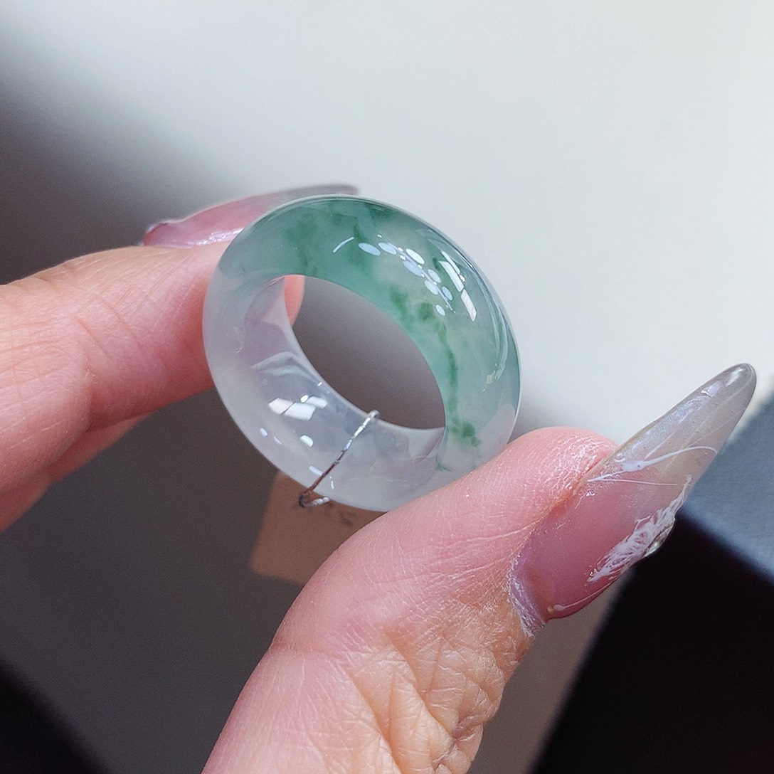 翡翠戒指未镶嵌17号