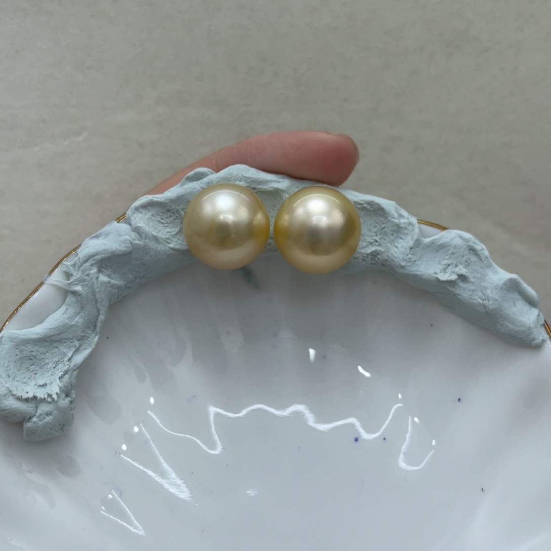 海水珍珠裸珠未镶嵌韦**柒