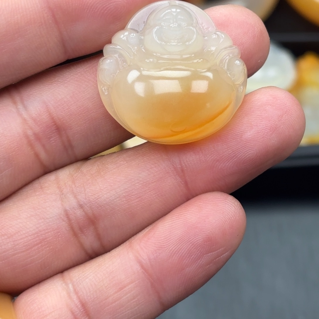 晨***海石英质玉（黄龙玉）合金手链