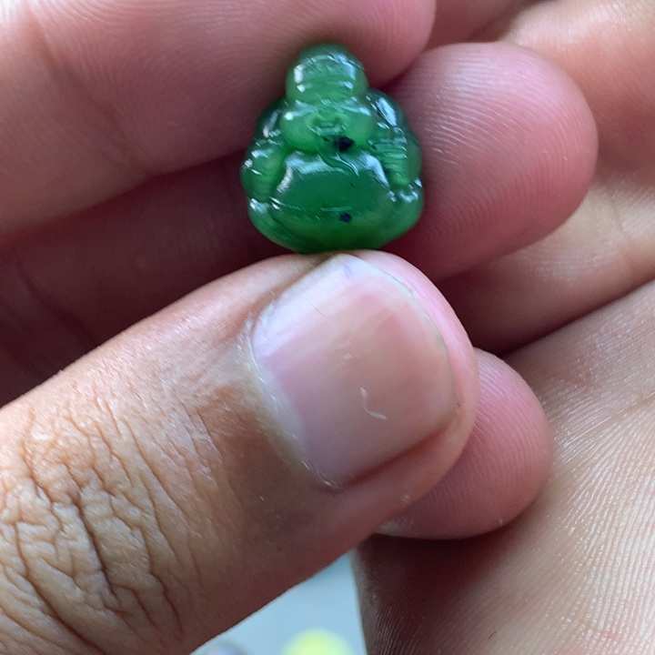 和田玉未镶嵌颈饰悦****?