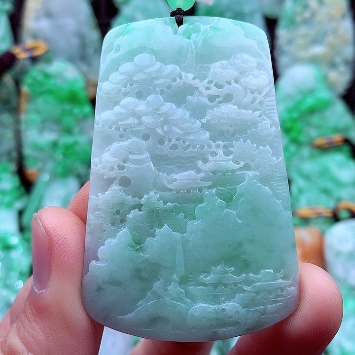 翡翠吊坠(不含链)未镶嵌