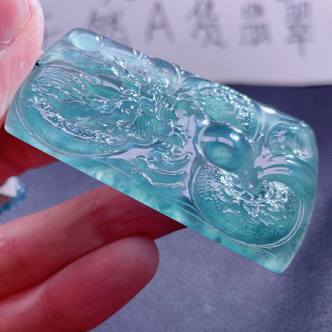 翡翠颈饰未镶嵌888888888